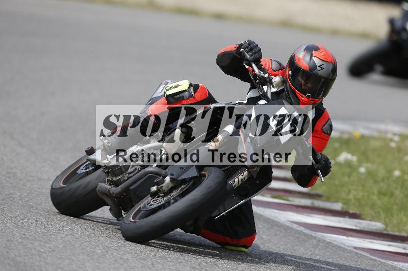 /10 20.04.2026  Pluess Moto Sport ADR/Freies Fahren/41